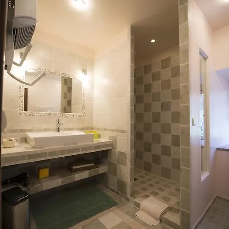 Chambres D'hotes Cote Cevennes *